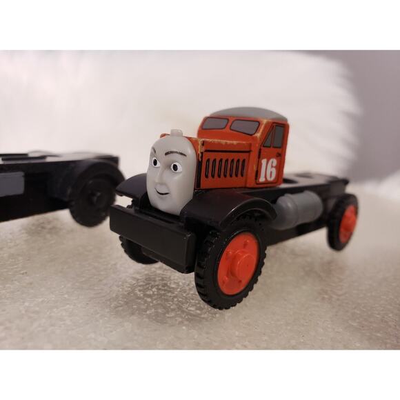 Lot Thomas Friends Wooden Railway Train Bertie Madge Monty Elizabeth Bus Truck‎ - Picture 3 of 7